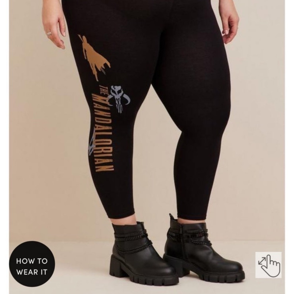 NWT-torrid/Star Wars The Mandalorian  crop leggings size 2X